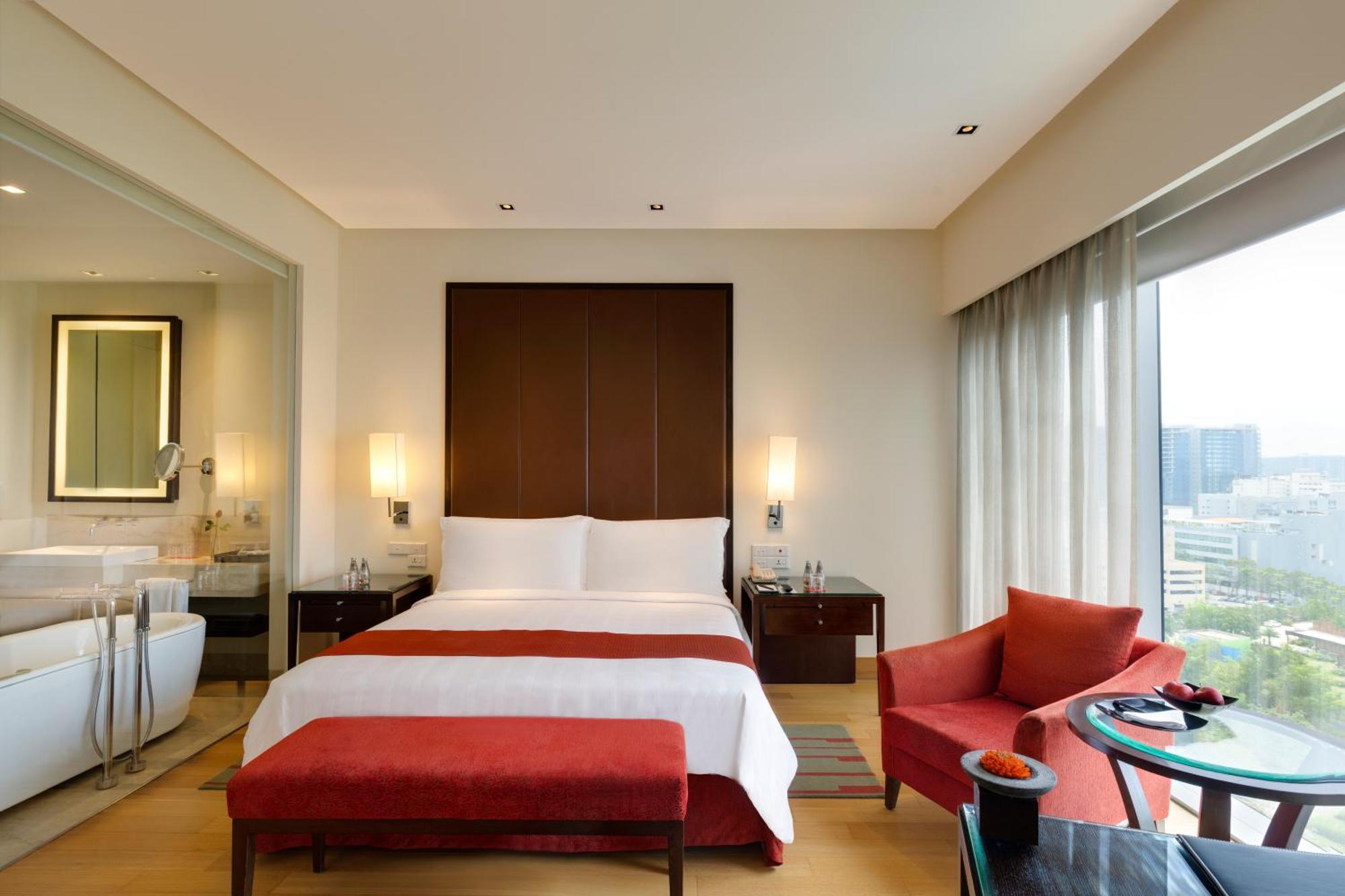 Trident Hyderabad Hotell Eksteriør bilde A suite at the Taj Mahal Palace, Mumbai